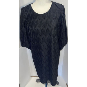 Women’s MNG Rippled/Pleated Short Sleeve Dress - Black - Size 4 - NWOT